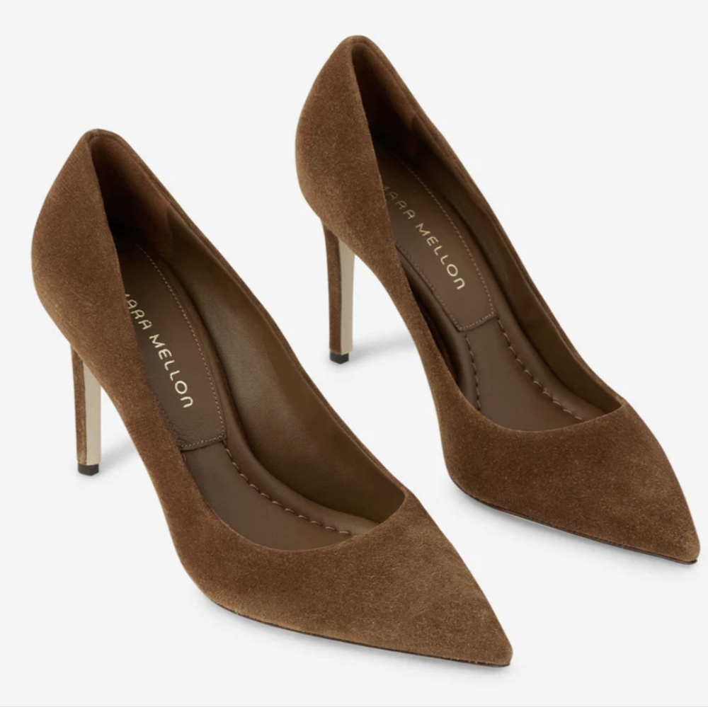 39.5EU/9.5US size Tamara Mellon suede pumps